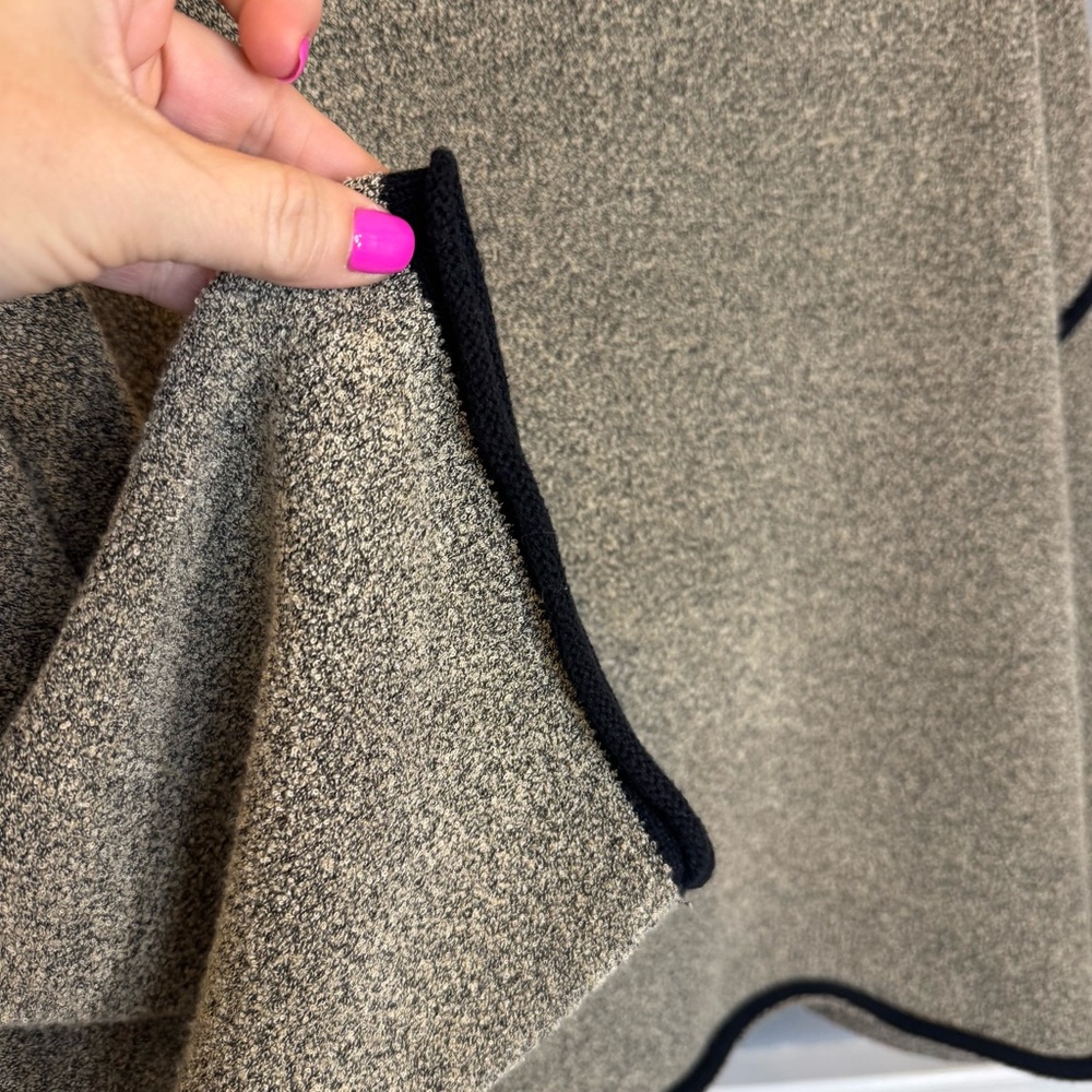 Natural Life Oversized Knit Sweater Tan Black Trim Relaxed Fit L/XL - Picture 4 of 10